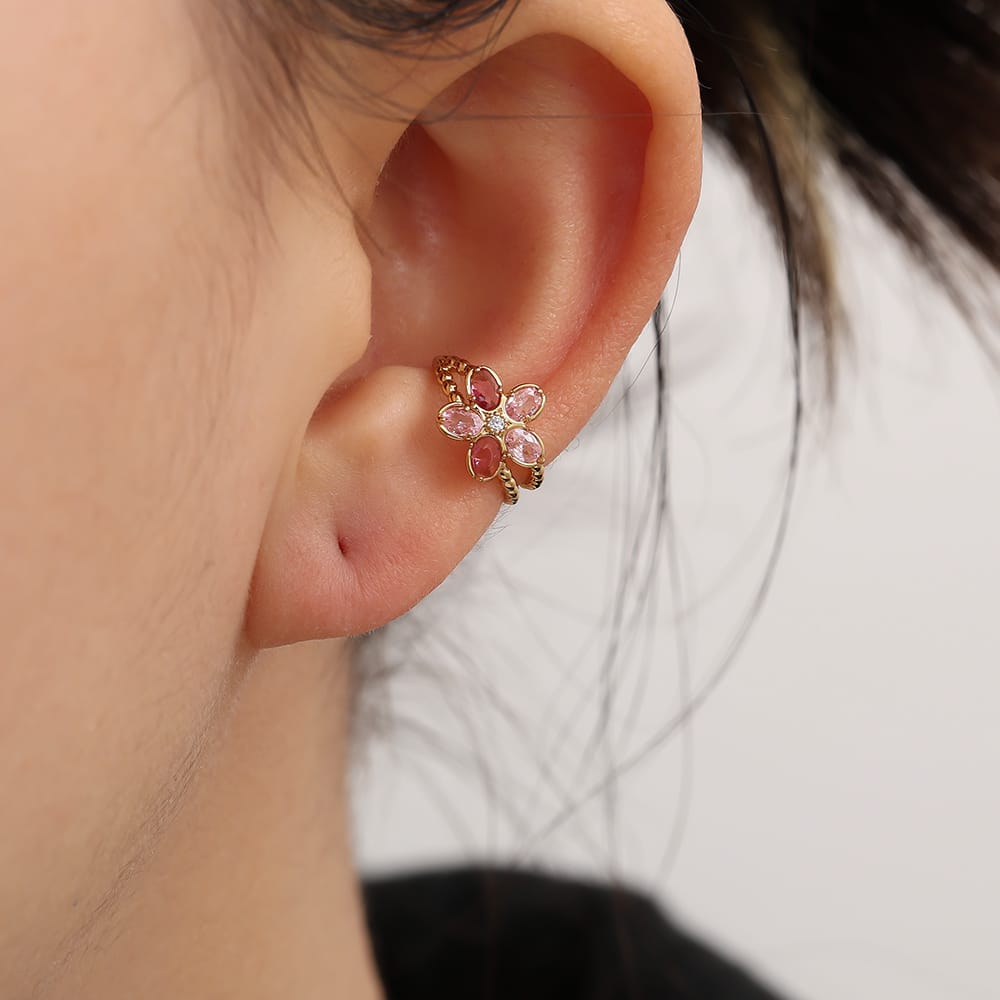 Blumen Ear Cuff mit funkelnden Kristallen